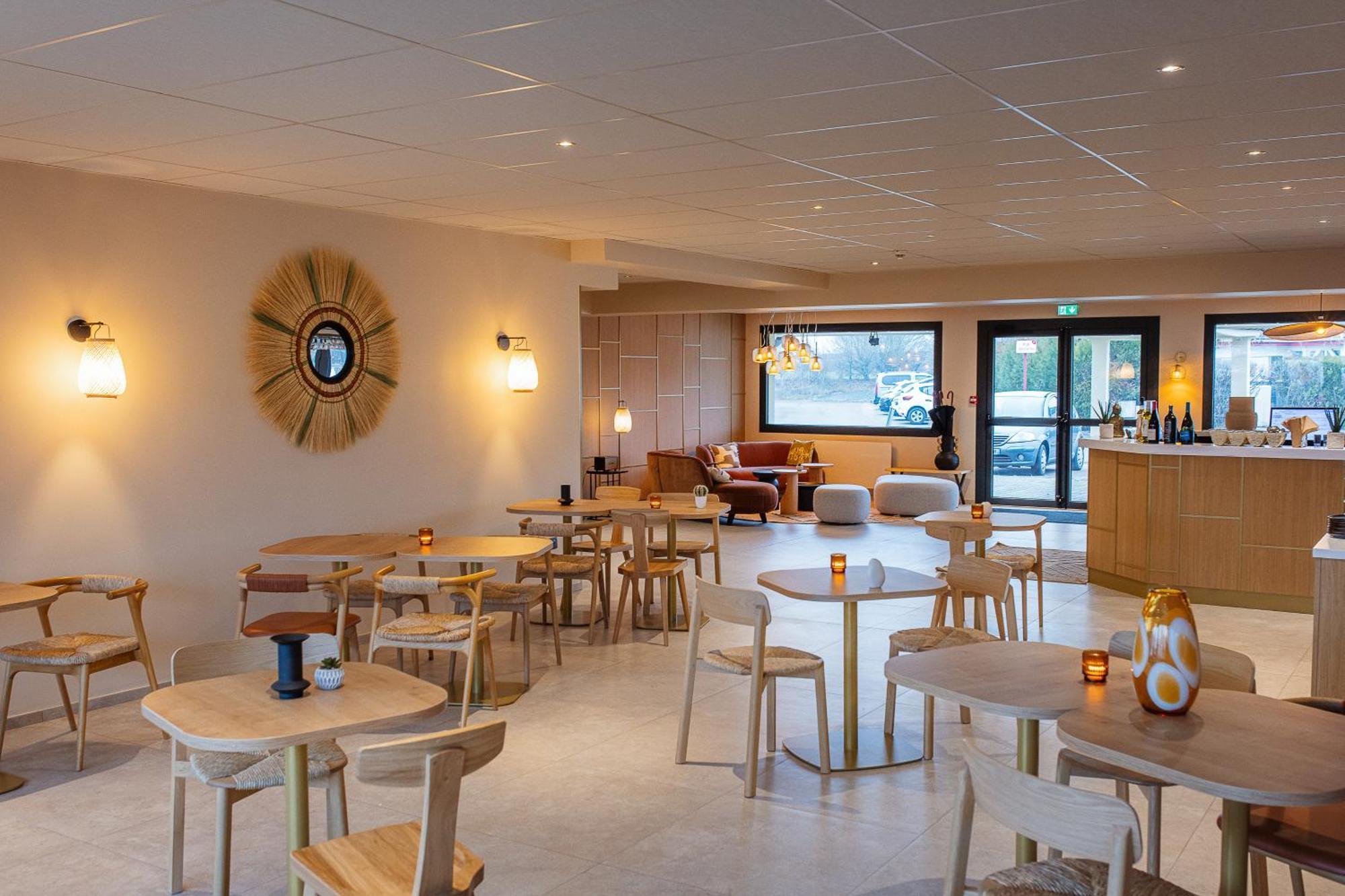 B Hotel Troyes Aeroport La Chapelle-Saint-Luc Buitenkant foto